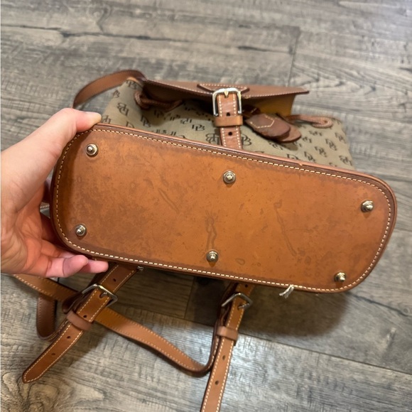 Dooney & Bourke Vintage Med Murphy Bucket Backpack - Picture 2 of 7